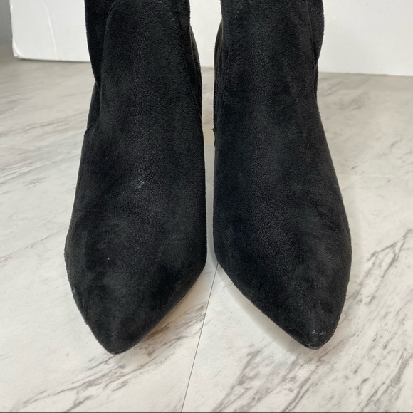Catherine Malandrino Faux Suede Black Pointed Toe Bootie 9 - Picture 8 of 12